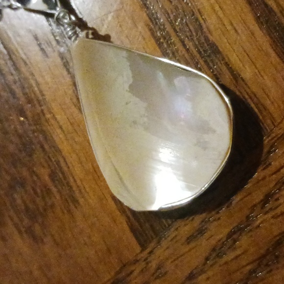 Womans necklace and bracelet set from the islands - Picture 8 of 14